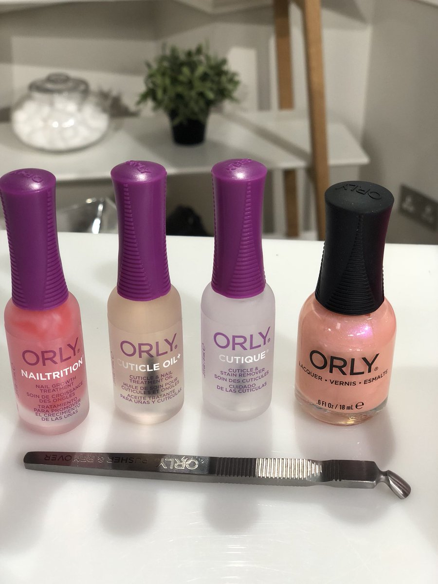 Looking forward to an hour of <a href="/ORLYBeautyUK/">ORLY Beauty UK</a> with <a href="/TheHuntley/">Catherine Huntley</a> at 5pm <a href="/qvcuk/">QVC UK</a> this kit is coming up first with a great live demo!  #nails #beautytips #qvcuk #orlynails