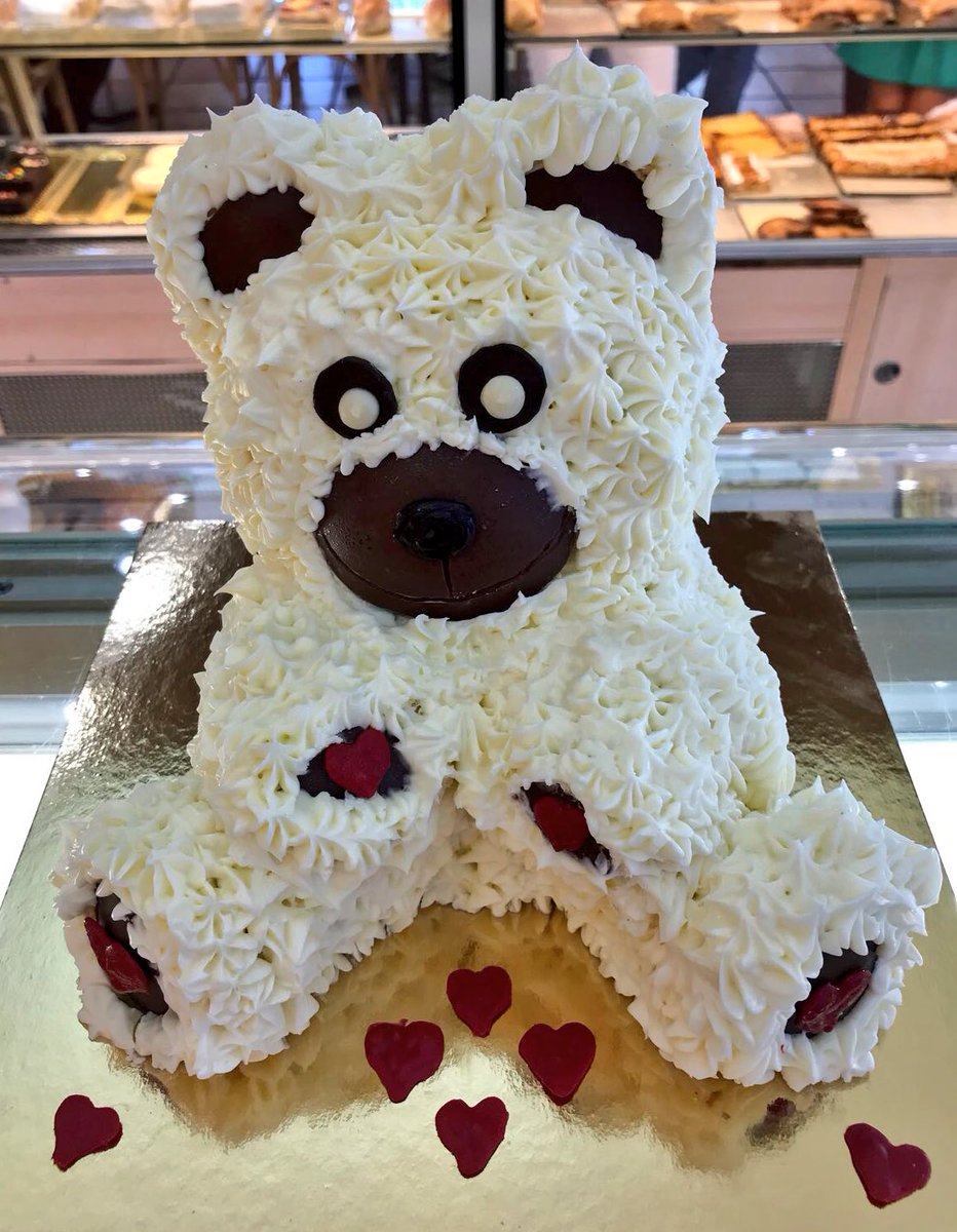 calespinasa's tweet image. Per a qui serà aquest pastis? 😜🐼#pastispersonalitzat #alteugust #fetama #artesa #aniversari #pastisseria #forn #granollers