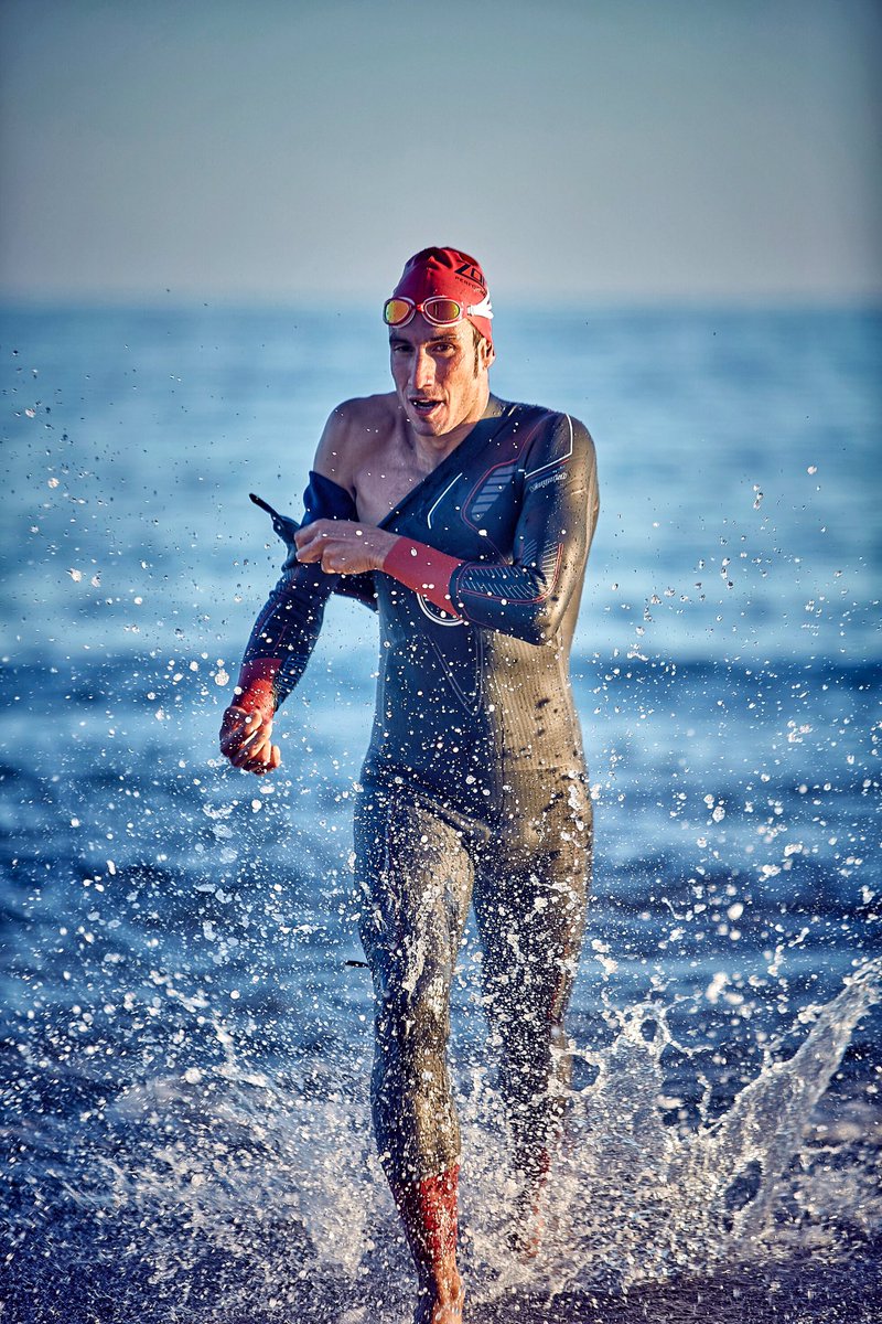 Zone3US's tweet photo. Chase down your limits! #fasterswimming #vanquishwetsuit #racezone3 #zone3us https://t.co/Puu8njpTVp