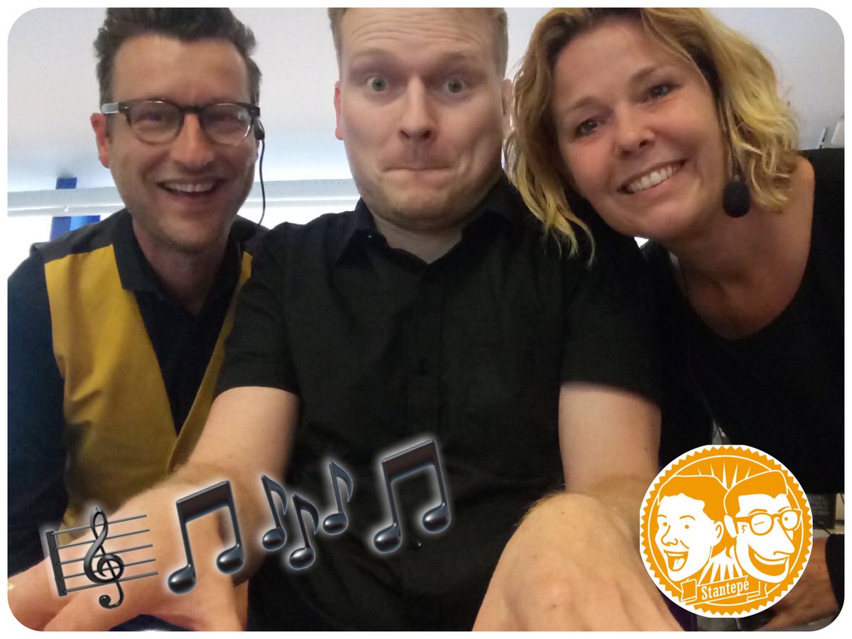 stantepé tweet media