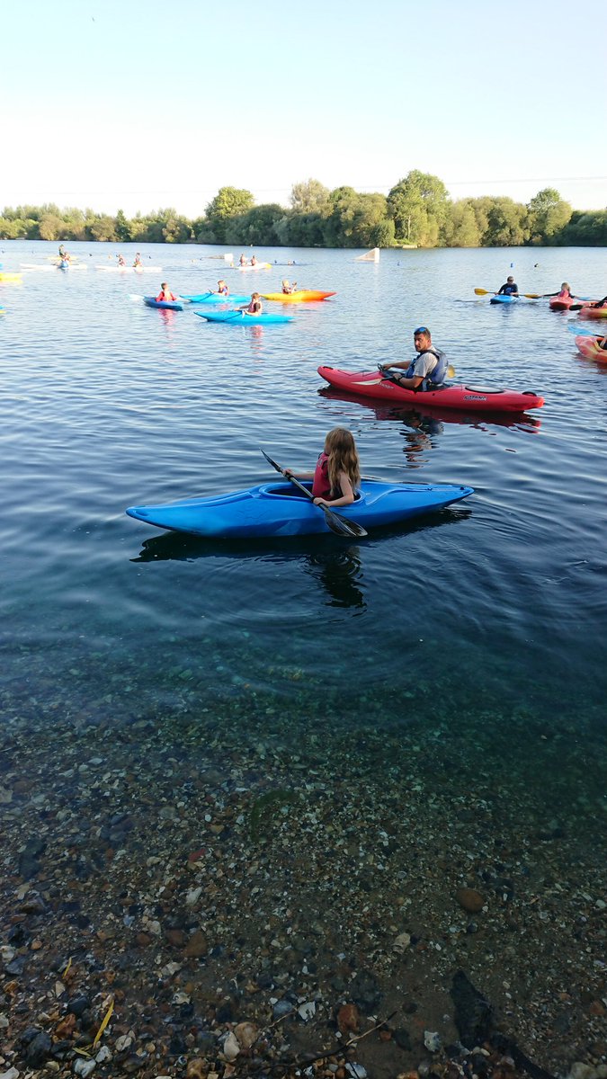 1stMaidenhead's tweet photo. The #seacubs are enjoying another great night on the water with @Engagewater #Maidenhead #scouting #taplow https://t.co/7tyXIETIiS