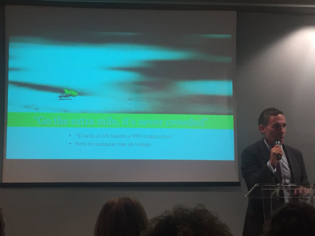 jlestebanez's tweet photo. Genial la frase que nos recalca Juan Picon, en las jornadas de @Ceoecant "El exito es 1% talento y 99% trabajo duro" https://t.co/bBUvoJdAAU