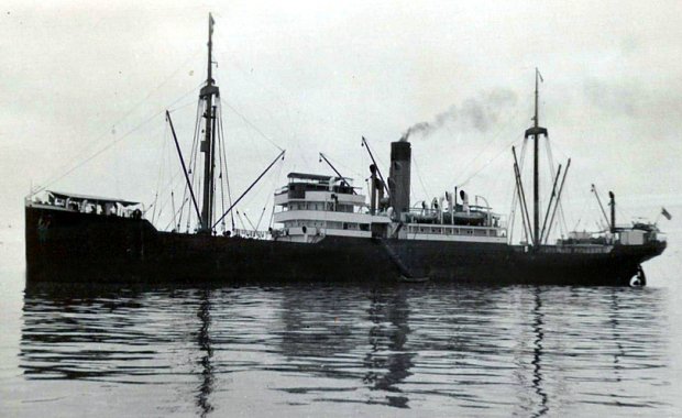 IcelandMag's tweet photo. Mystery shrouds treasure hunt in Icelandic waters: German vessel sunk at outset of WWII believed to contain 100+ million $ worth in gold bars or other unidentified Nazi treasures #WWII #NaziTreasure #Iceland
https://t.co/AARWaghXhr https://t.co/reRPdc6rIf