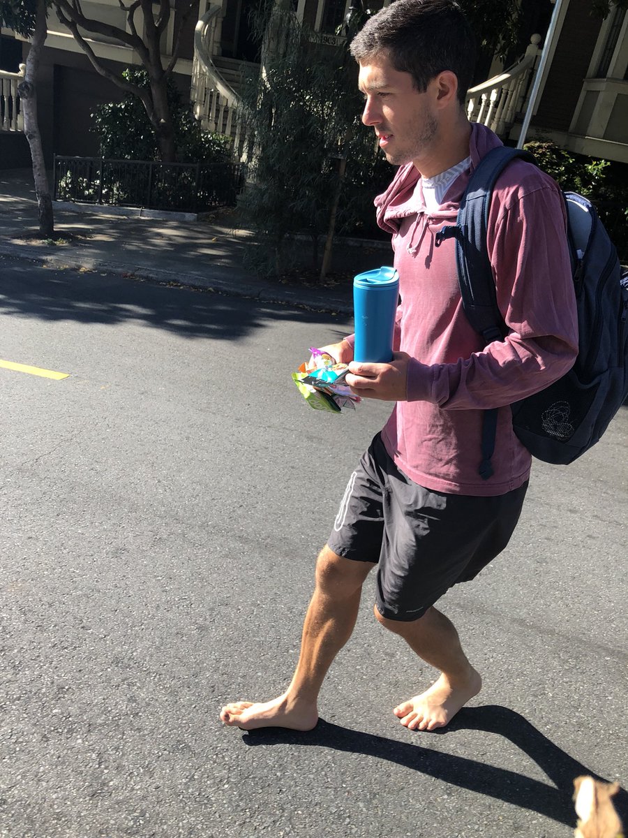 tomdoi's tweet image. Hey @being_ulti!  Long time fan and I am curious about some behind the scenes info. Who is the most needy @laaviators player and why is it @elifriedman7