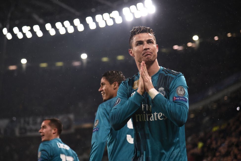 Nabil_djellit's tweet photo. Avec Di Stefano, le Real Madrid vient de perdre le plus grand joueur de son histoire. Cristiano Ronaldo est un monstre absolu 451 buts en 438 matches.... Respect. https://t.co/FTOtbEBjFr
