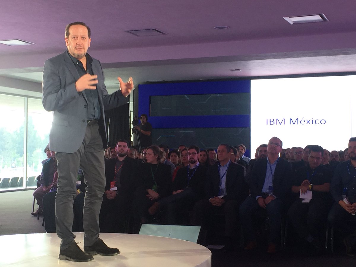 tech_y_TICs's tweet image. Hoy @ibm_mx está anunciando el lanzamiento global de #IBMFlashSystems para habilitar el multicloud. #JourneyMulticloud