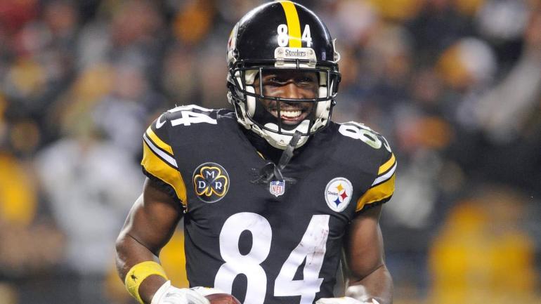 Happy Birthday, AB!

See our exclusive Antonio Brown line here >  
