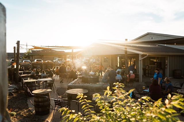 A beautiful beer garden + @slowsgr + Adam Sandler movie Trivia, what more could ya ask for!? Slows starts serving at 5:30 and trivia starts at 7. #beirgarten #michigancraftbeer