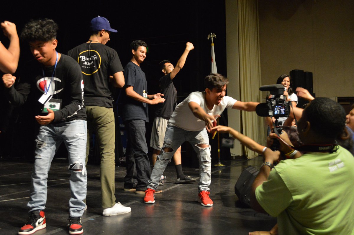 FresnoStateEOP's tweet image. Summer Bridge students met over 140 other students at Playfair, the ultimate icebreaker #SummerBridge2018 #SB2018 #Playfair