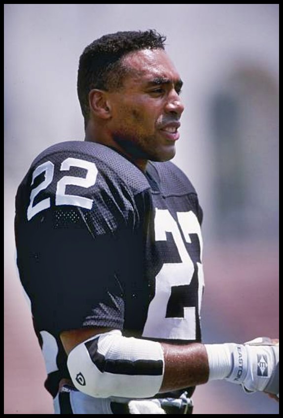 Happy birthday to former RB Roger Craig, July 10, 1960. 