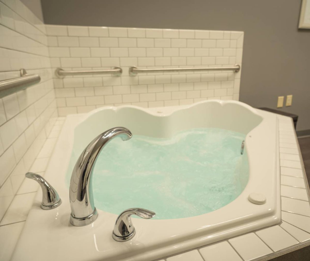 sacredrootsbc's tweet photo. When you're ready for us, our birth tubs are ready for you. 🤰🛀

#birthtubs #hydrotherapy #waterbirth #birthcenter #midwives #sacredroots https://t.co/59yIN5AORa