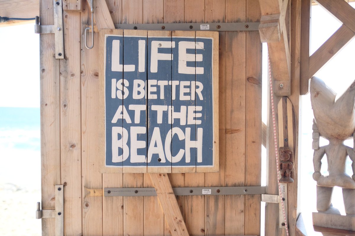 anotherfinestor's tweet photo. Travel Tuesday and I feel this is the perfect motto for today: Life is definitely better at the beach! Especially in summer! Which beach are you going to next? 🏝 #beach #lifeisbetteratthebeach #traveltuesday #traveladdict https://t.co/JrTLMctxmQ
