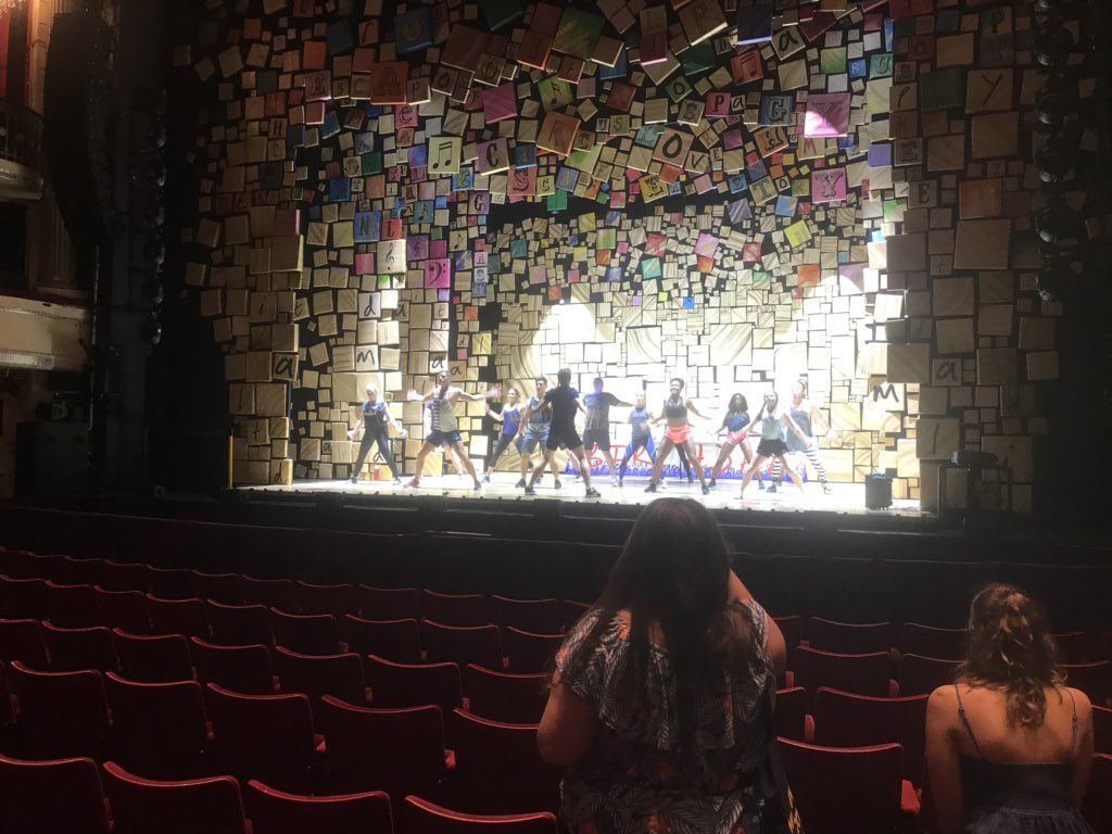 AndrewExeter's tweet photo. Feeling #Naughty having a sneak peak backstage @MatildaMusical today on the @brumhippodrome #BloggersTour THANKYOU Hipp PR team❤️ #BrumBlogger #LDNblogger & so lovely to meet @RukayaC_ https://t.co/QA7QRe5DHL