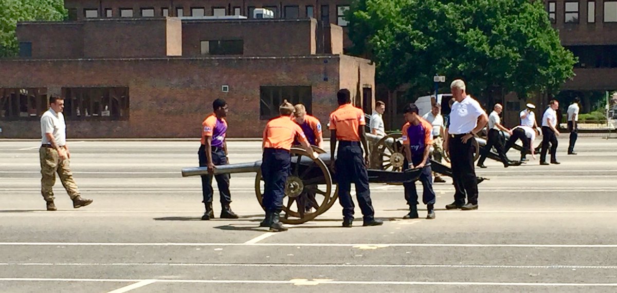 SugarDivasJ's tweet photo. JLFG2018 photos of Elutec Crew during the competition- Fri 6.7.18 https://t.co/KG7rHjHmHh