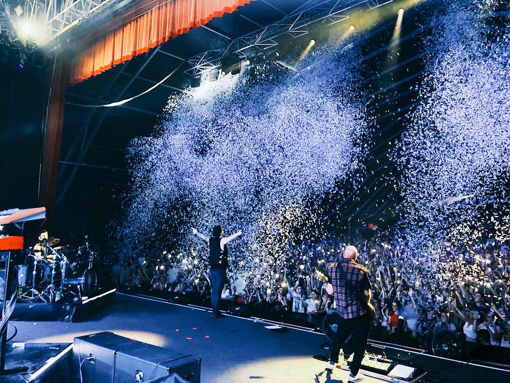 isa_abrantes's tweet photo. @thescript Well I have a few that I loveπ€π» #TheScriptBanner https://t.co/71yuOBhfVm