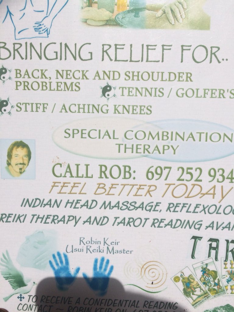 james_gristock's tweet image. @robphillipshere @Gabbidon35 is this your summer job in Tenerife, Rob? #callrob