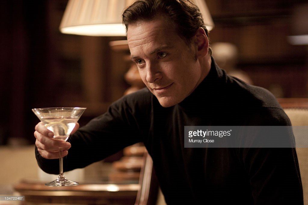 pyero33's tweet photo. #JamesMcAvoy ❤❤❤ as #CharlesXavier and #MichaelFassbender❤❤❤ as #ErikLehnsherr, #Magneto from the film 'X-Men: First Class', 2011. Englefield House in Berkshire. Photo📸 by #MurrayClose https://t.co/QrXACDkLqJ