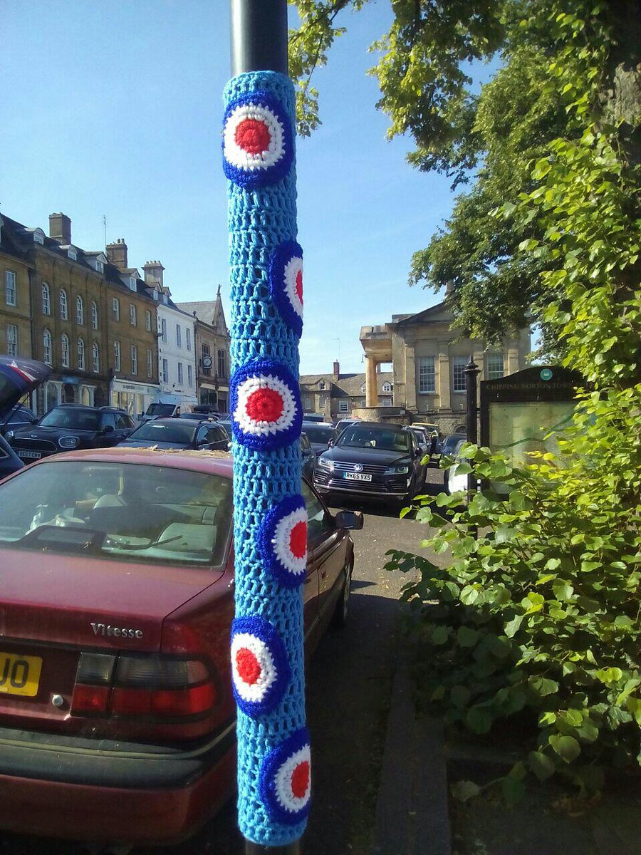 Chippy Yarnbomber (@chippy_yarnbomb) on Twitter photo 