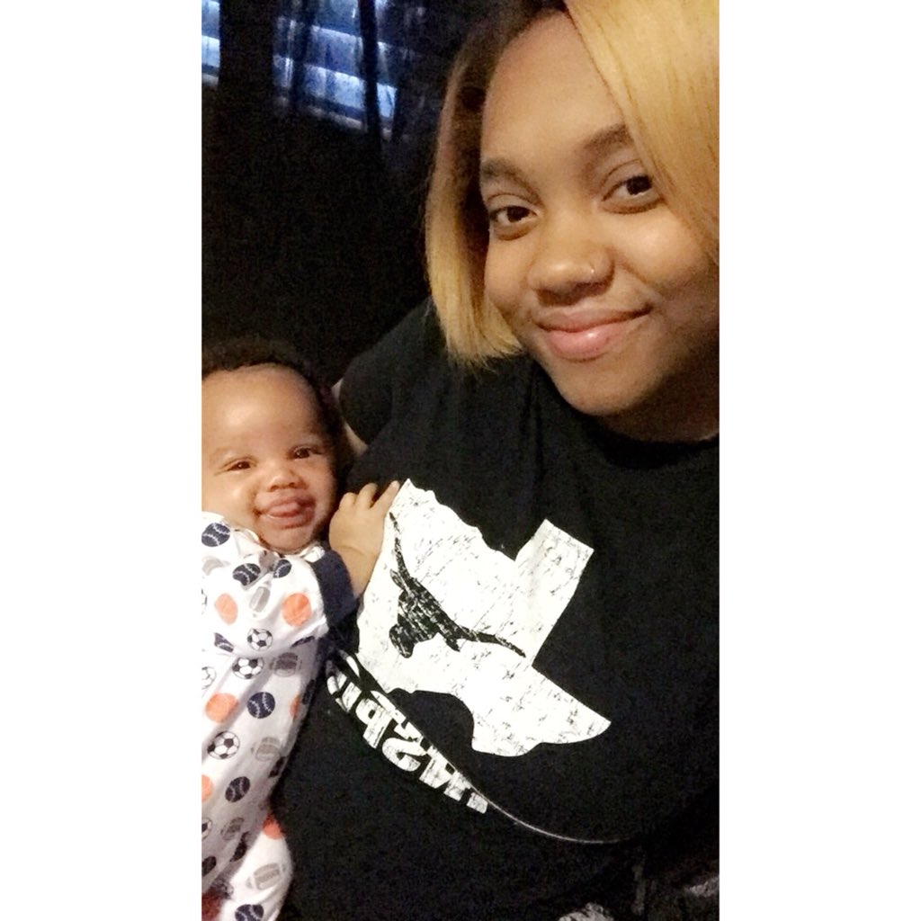 TheyCalMeCindra's tweet photo. Mamas baby 💙🤞🏽 https://t.co/LBQAxRmeGl