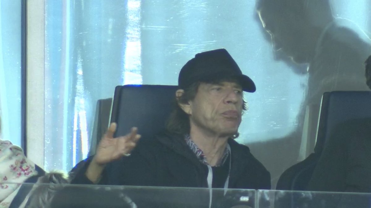 ミック ジャガー氏 W杯フランス ベルギー戦を観戦 しかし本人には不名誉な ミック ジャガーの呪い に戦々恐々 Togetter