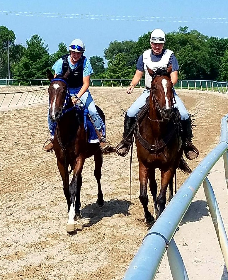 ToddJordanRacin's tweet photo. My daughter's galloping and ponying this morning @prmracing.
@TaelynMarie @kyleejordan7622
#gallopgirls #jordanracing #gascan https://t.co/OjHFLjCgCo