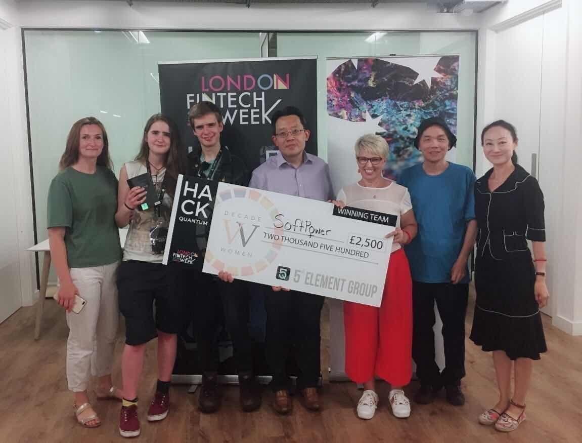 FRSHardwick's tweet image. Still buzzing from #HackQuantum @FinTechWeek. Can&apos;t believe we didn&apos;t get lost in London. Can&apos;t believe we got adopted by an amazing team. Can&apos;t believe we won. Looking forward to pushing this idea further!