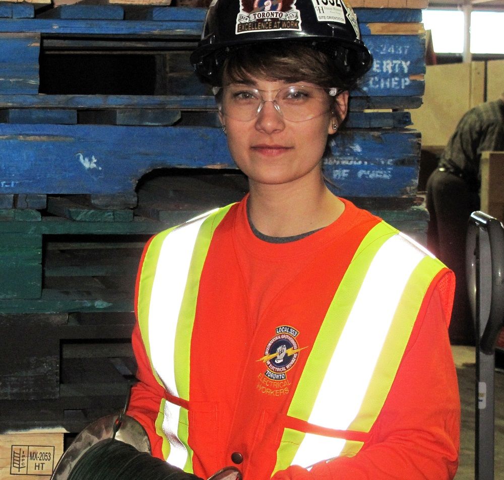 What's it like being a female #electrical apprentice with the #IBEW? An #apprentice with @LOCAL353 talks about the work & being a part of the team: buff.ly/2maloUB
#womenintrades #skilledtrade
You'll love this @WomenofPLT @OCWomeninTrades @WBFinTrades @NBNewBoots