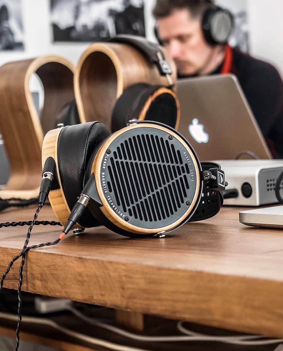 Audeze's tweet photo. The beautifully handcrafted #LCD2 provides a musically rich presentation that communicates the warmth, power and glory of music. https://t.co/3UJKANlWsb