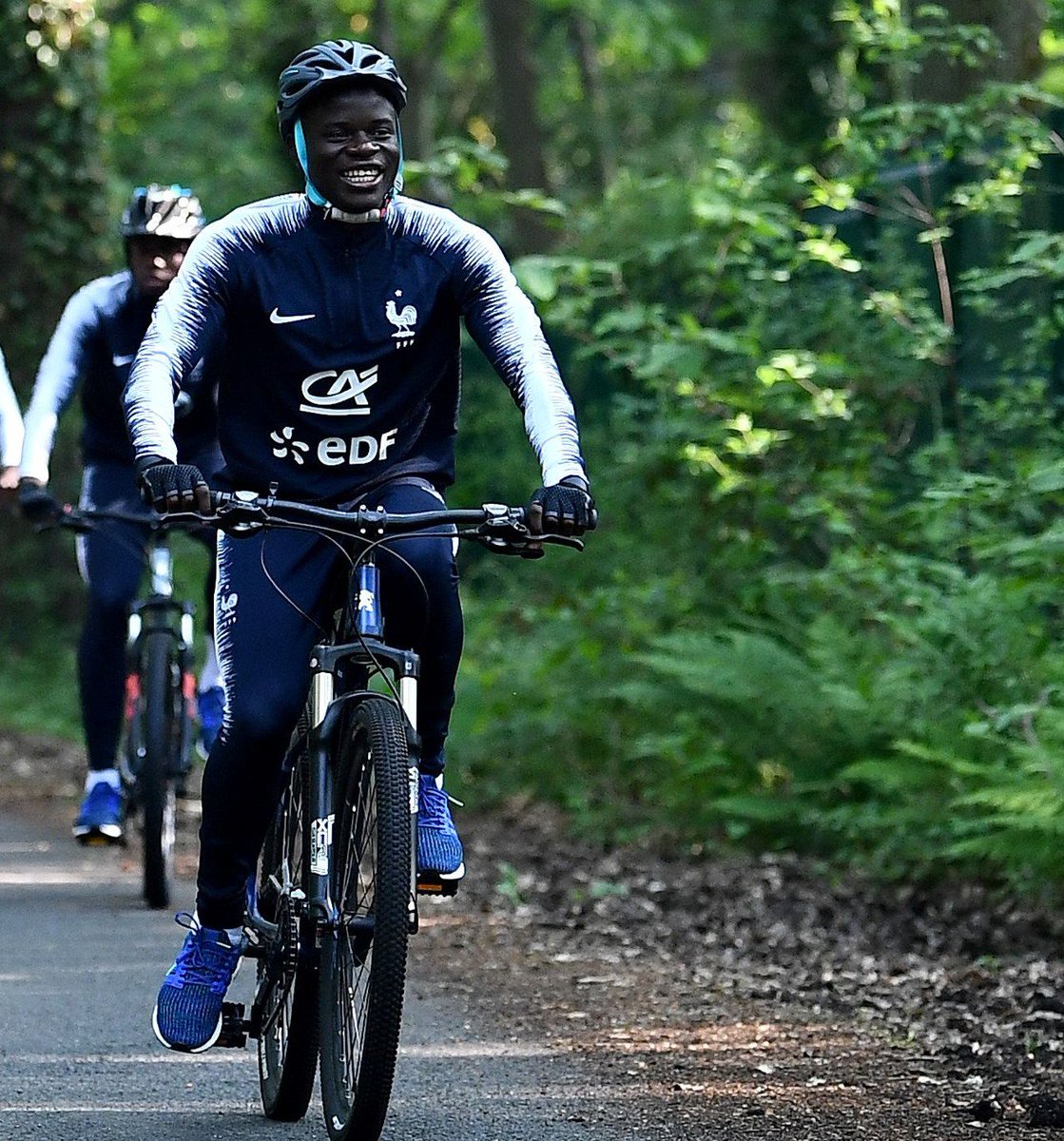 Ngolo kante's personality makes him so loved. 