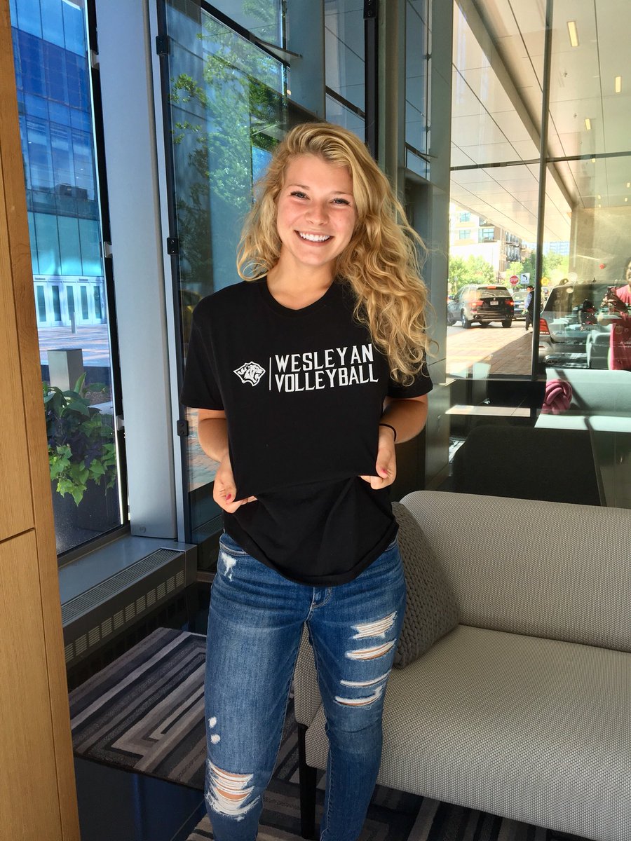 DWU Volleyball would like to welcome our first player to the 2019 class. Hannah Stogdill- an outside hitter from Blair, NE. Congrats Hannah!