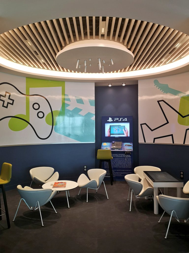 landais_cedric's tweet photo. 👍🇫🇷✈️[ En plus du nouvel espace #lebalcon retrouvez au salon #Cdg2E hall L : le #showkitchen, sa #brasserieparisienne et son plat/dessert signature mensuel, le nouvel espace #kids, lieux de soins et douches, vestiaires et saunas] #paxex #design 👨‍👨‍👦👨‍👨‍👦‍👦👩‍👩‍👦 https://t.co/zkaYqzHdL4