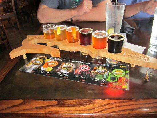 Hensley Craft Beer tweet media