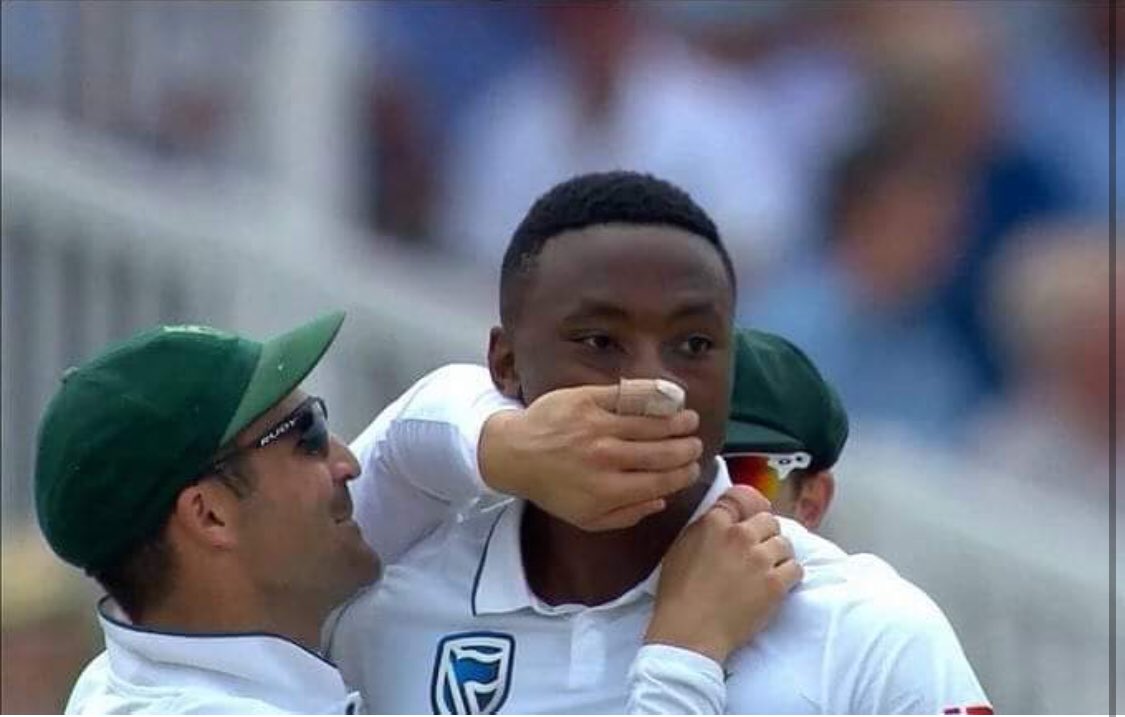 Mciter_'s tweet photo. @ZakweSA when he is about to mention bonke abomrapper angaba feel emzansi #Ivari https://t.co/cZqPjEUKfa