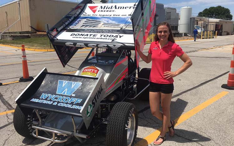 A great read by <a href="/McKennaHaase/">McKenna Haase</a> about jealousy in motorsports! speedwaymotors.com/the-toolbox/je…