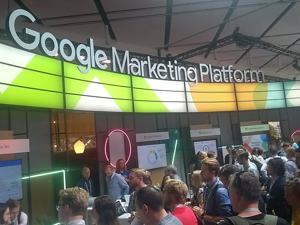 Digodat's tweet photo. Google Sandbox. Espacios para platicar con los desarrolladores de Google que están detrás de los productos del #GoogleMarketingPlatform. #GoogleMarketingLive https://t.co/P0ykP3Jzwj