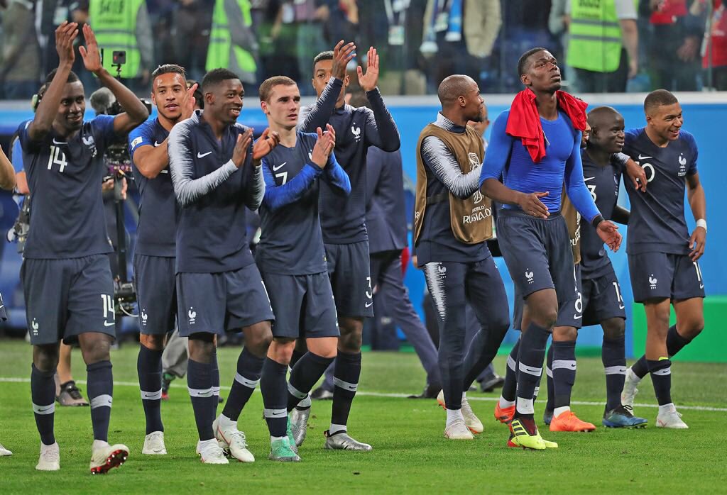 MATUIDIBlaise's tweet image. En finale 💪 Le rêve est encore possible #fiersdetrebleus🔵⚪️🔴