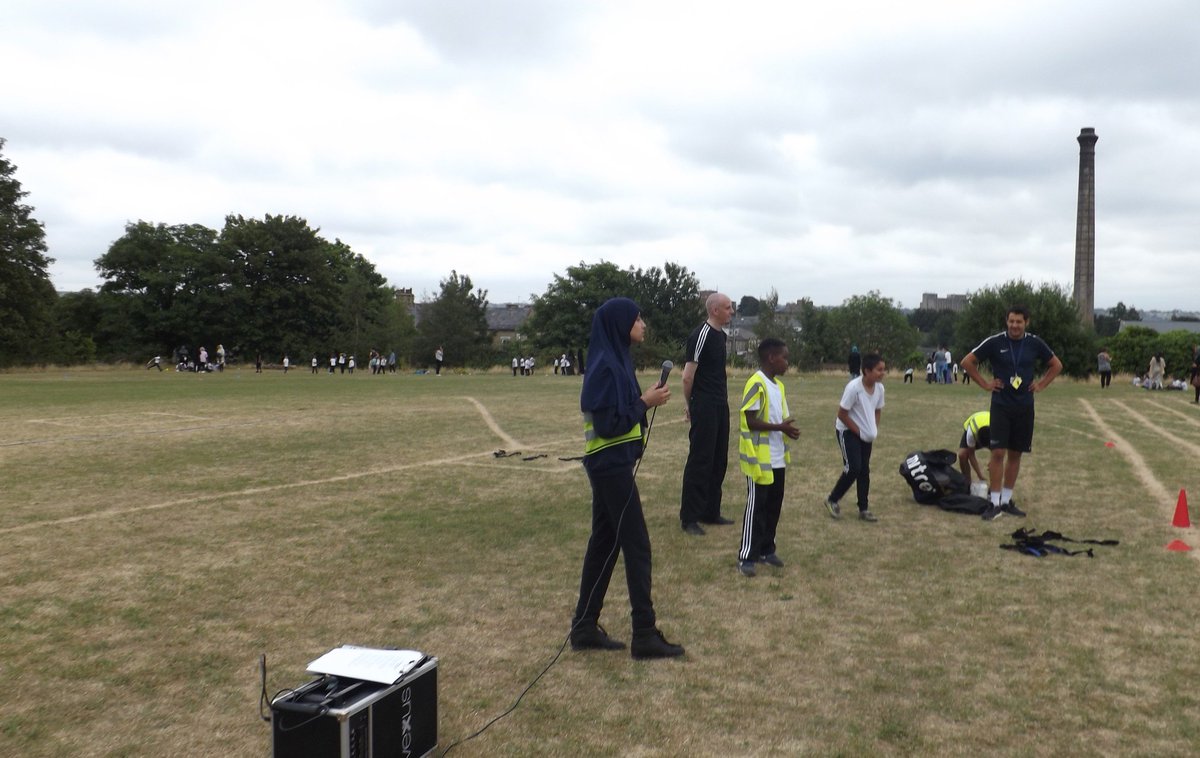 dmn_pe's tweet photo. There were so many fantastic action shots from our @YourSchoolGames #SchoolSportsDay yesterday but decided to focus on sharing what really summed up the day - SMILES! #Collaboration @dixonsmnp (and thank you to Tameem our #excellent photographer!) https://t.co/tgop4o9Hmc