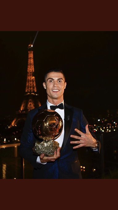 Gracias. S&oacute;lo puedo decir gracias al mejor jugador de la historia del Real Madrid. 4 balones de oro,<a href="/tag/halamadrid"class="tags"><span>#halamadrid</span></a><a href="/tag/realmadridvsbarcelona"class="tags"><span>#realmadridvsbarcelona</span></a>