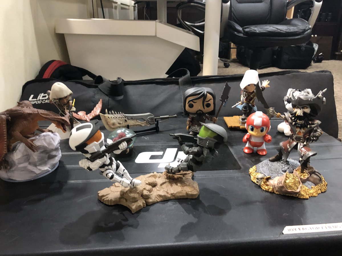 joyfactoryfilms's tweet image. We’re cleaning out our office! We’re selling these action figures. Take these nerdy little dudes home with you. Make us an offer. #kamloops #nerdythings
