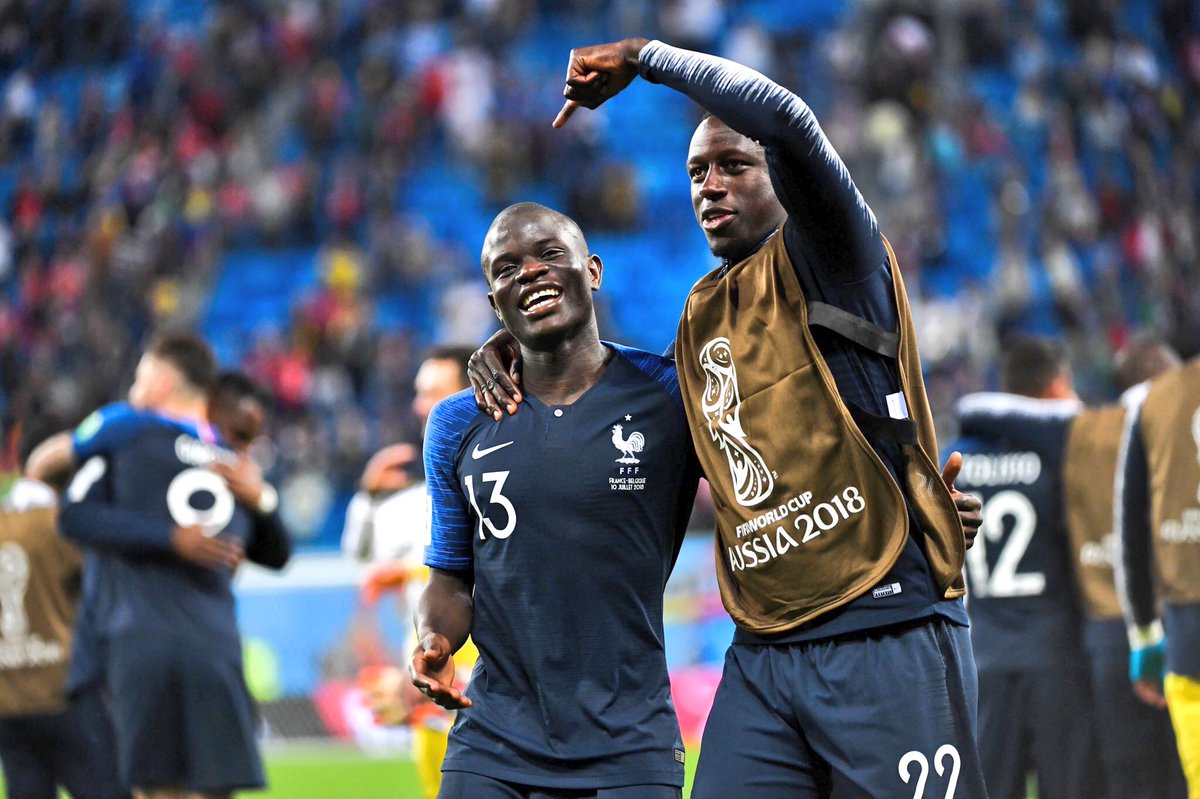 .<a href="/nglkante/">N'Golo Kanté</a> a récupéré 48 ballons depuis le début du Mondial ! Plus que n’importe quel autre joueur !!! 😍 #FRABEL #FiersdetreBleus