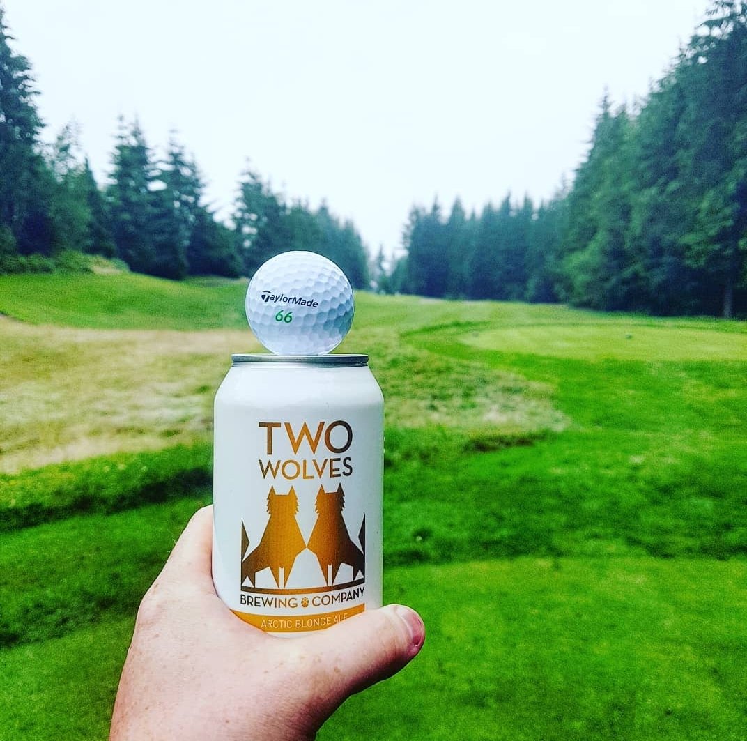 twowolvesbeer's tweet image. At @WestwoodPlateau hole 9 for the @BCHospitality golf tournament #BCHFGOLF #coquitlambc #golfbc