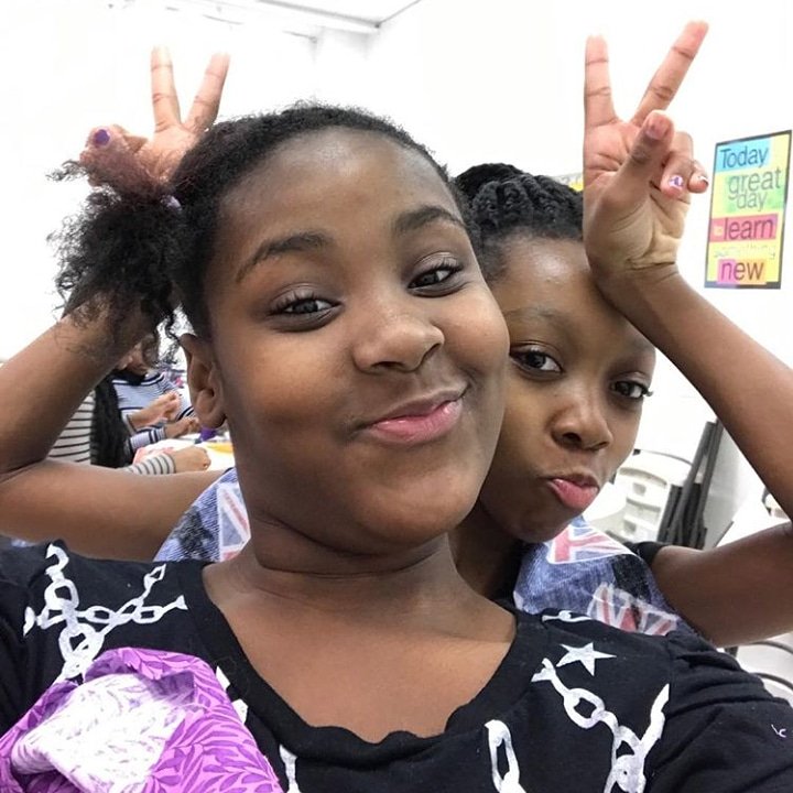 GirlsLLL's tweet photo. Our girls are smart, silly, pretty and always in a happy mood. They bring positive vibes EVERYWHERE they go ๐ค๐ญ๐๐ #queensinthemaking #positiveenergy #GirlsLLL https://t.co/nzpWThxqrW