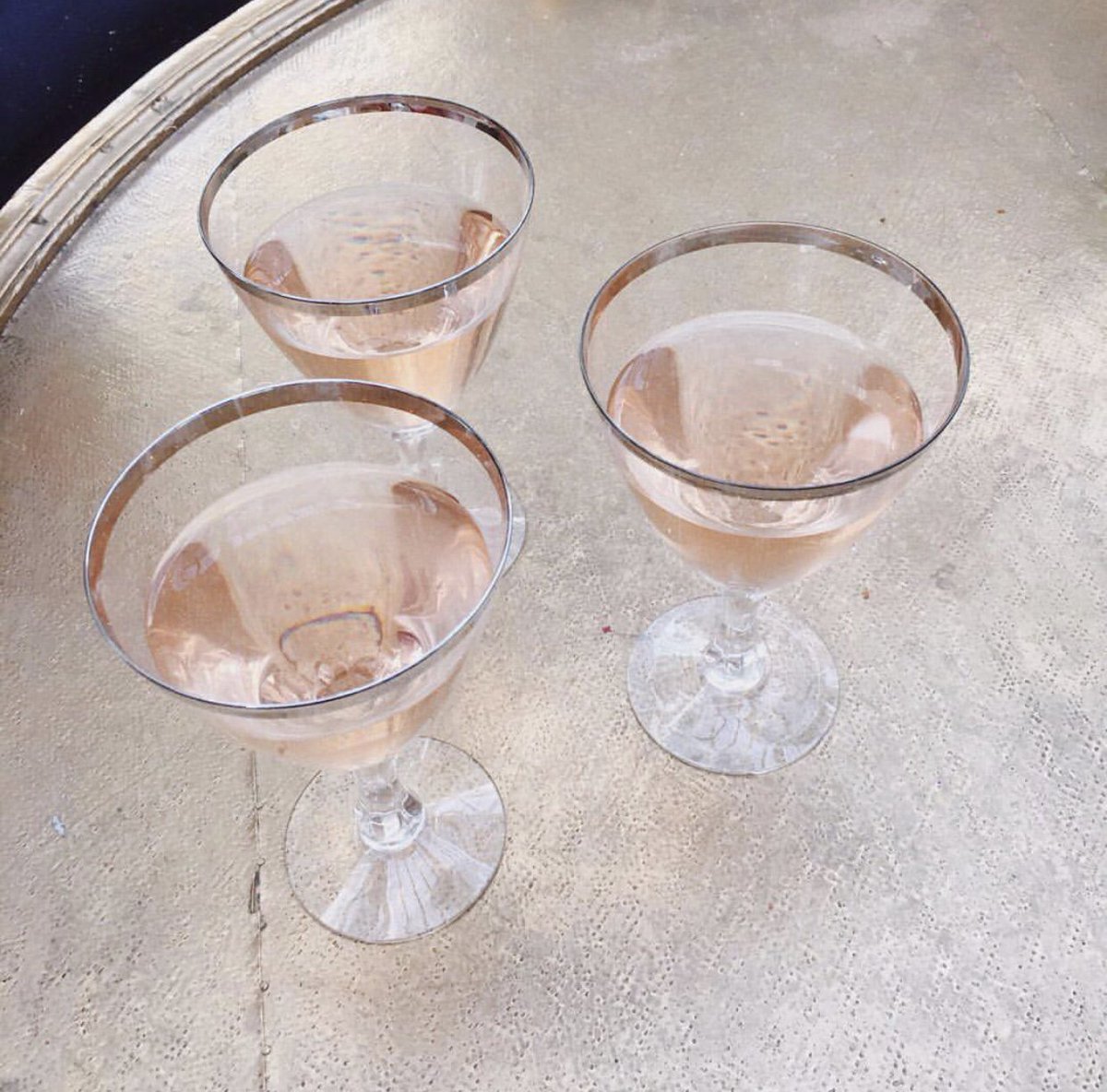 Rosé on a Tuesday✨ #YHFinspo