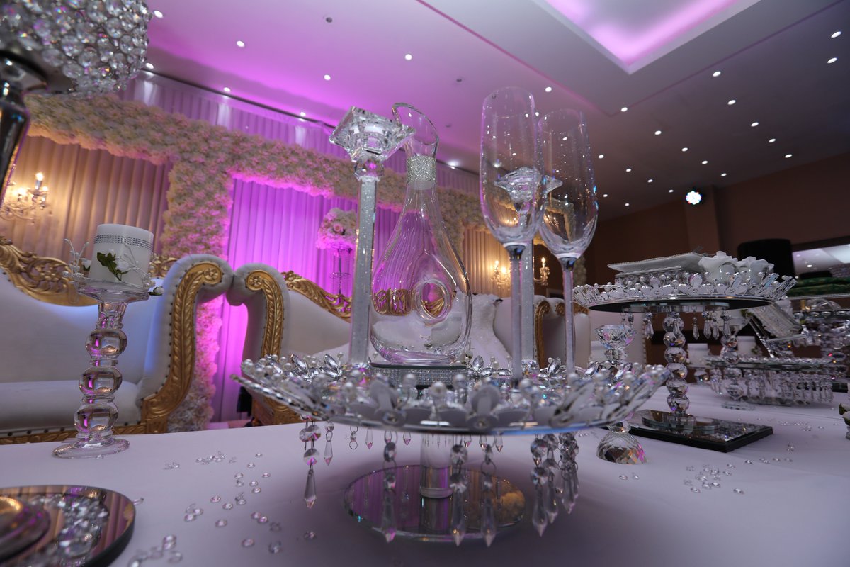 Afghan Bride On Twitter Stage Decoration Designer Elegant Wedding