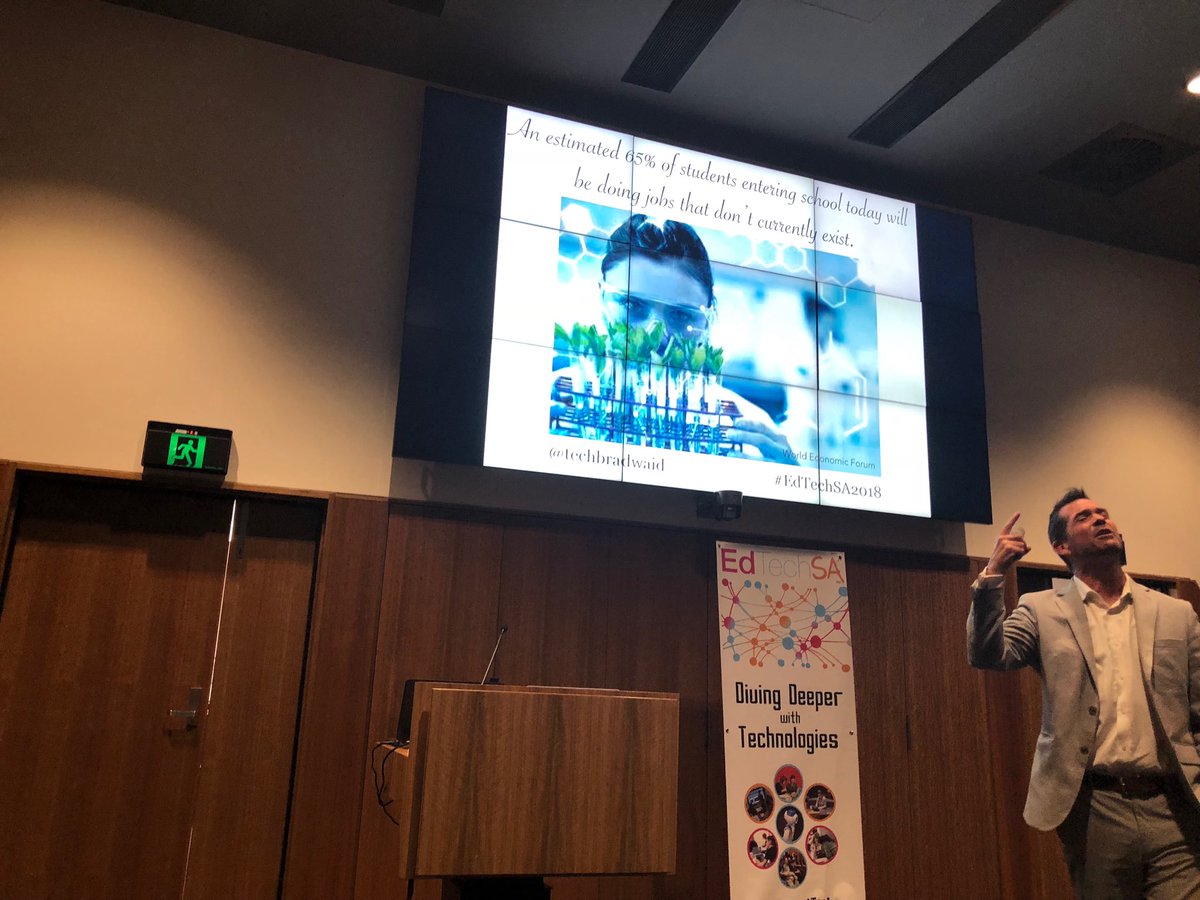 monique_mgreen's tweet image. 65% of students will be doing jobs that do not exist! ⁦@Techbradwaid⁩ #edtechsa2018
