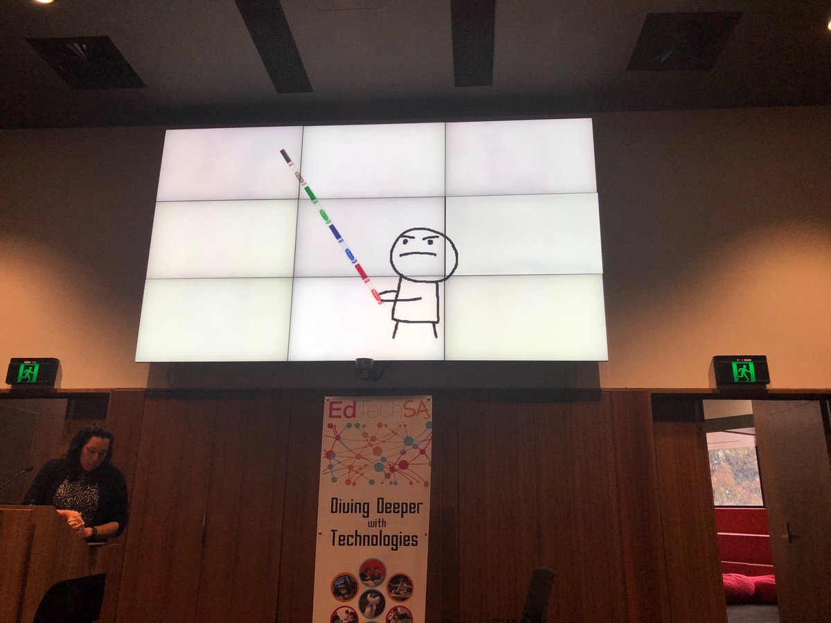 monique_mgreen's tweet image. Advocating for the arts! ⁦@art_cathyhunt⁩ #EdTechSA2018