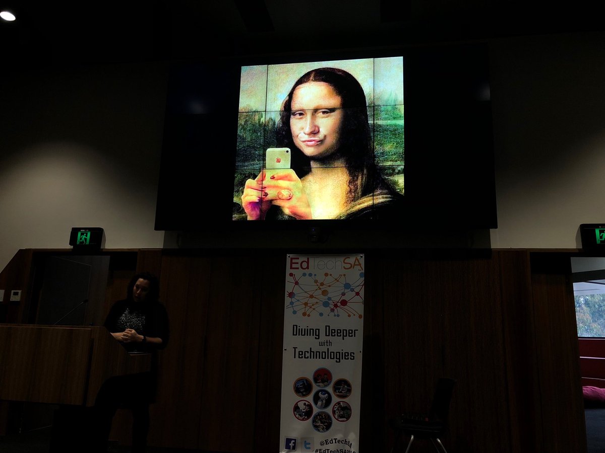 monique_mgreen's tweet image. Don’t be afraid of the selfie - we have been doing it for years. ⁦@art_cathyhunt⁩ #edtechsa2018