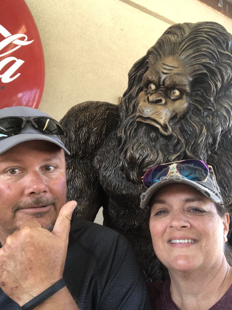 jeffsmithhelena's tweet photo. Hanging out with Squatch on our 33rd anniversary vacation! #sheisthebetterhalf #33yearsandcounting https://t.co/zFFQ840zod