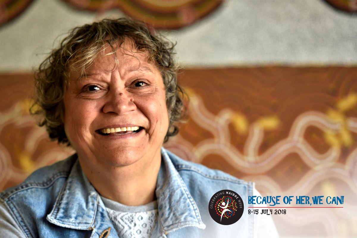 Flinders's tweet photo. The first person you meet at Alice Springs Hospital is probably not a nurse, but a security guard. 
 
Barbara Richards is helping them understand Central Australia's unique culture. 
https://t.co/unoPLIVxak 

#NAIDOC2018
#BecauseOfHerWeCan https://t.co/lLTtm7f3RK