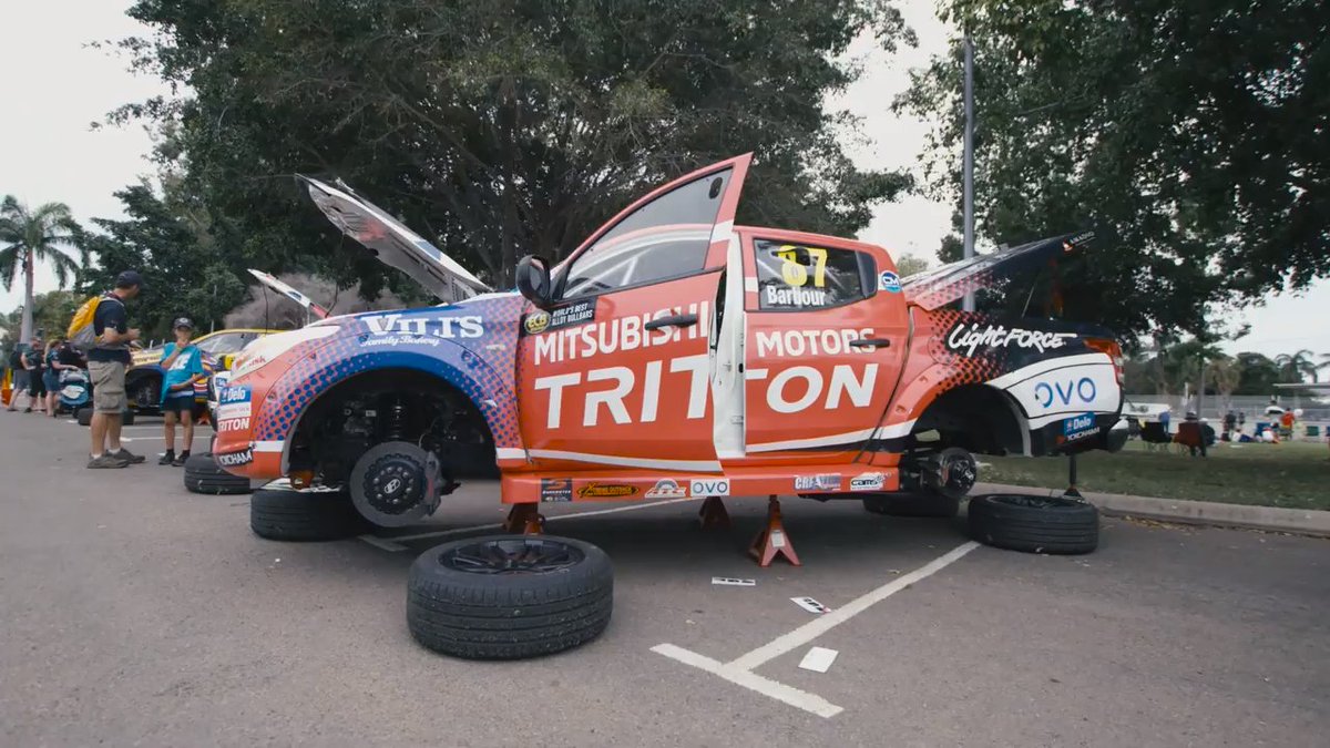 .<a href="/teamtritonau/">Team Triton Racing</a> dissects Townsville SuperUtes. #SuperUtes #VASC

🎥 bit.ly/2N7917v